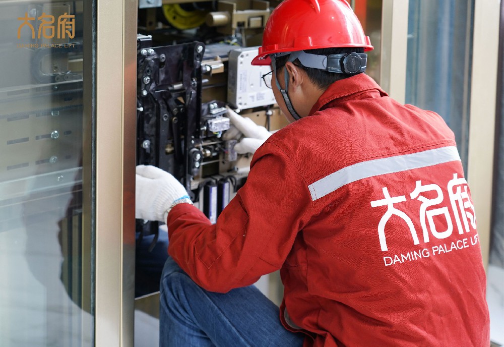 你知道怎樣保養(yǎng)家用電梯嗎？